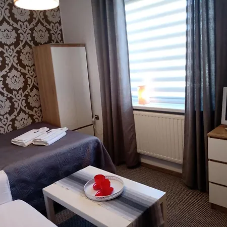 Homestay Marina Sun *