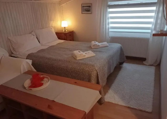 Marina Sun Homestay *